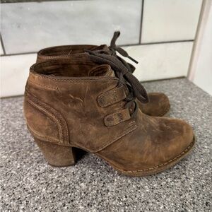 Clark’s Brown Leather Ankle Boots